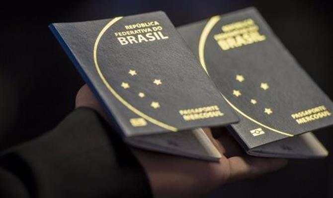 Estados Unidos liberam entrada de estudantes brasileiros